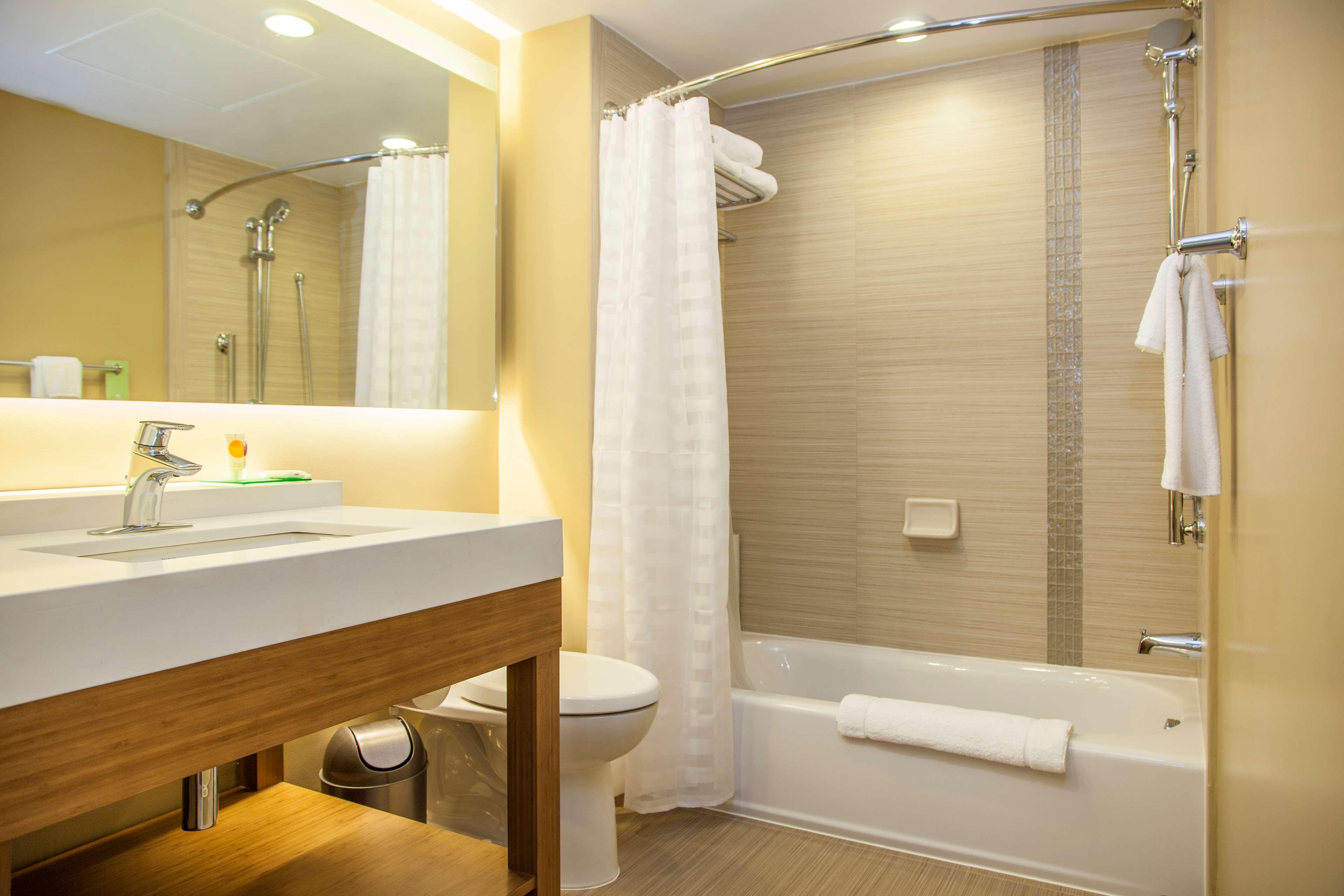 Courtyard By Marriott La Paz Baja California Sur Hotel Екстериор снимка