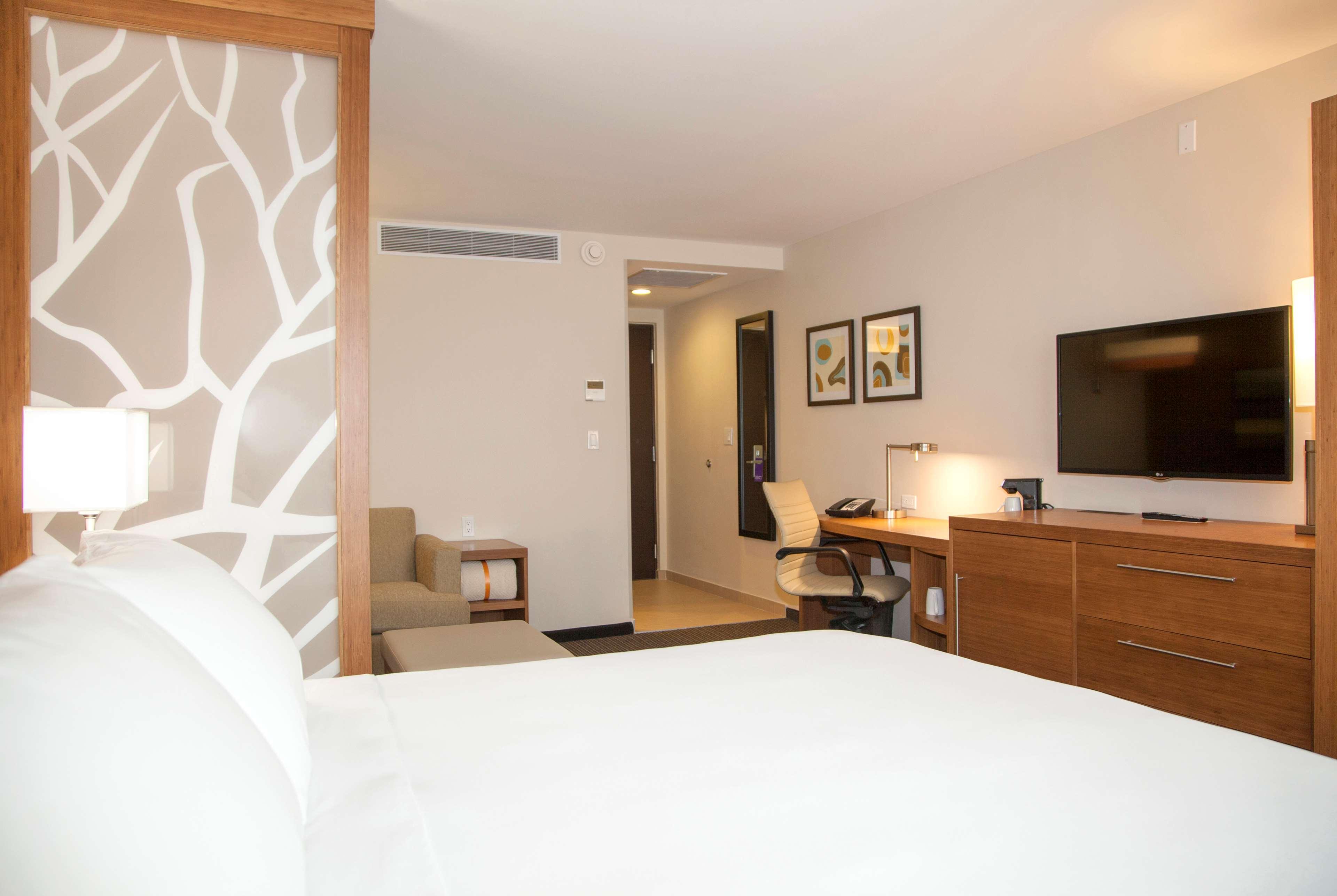 Courtyard By Marriott La Paz Baja California Sur Hotel Екстериор снимка