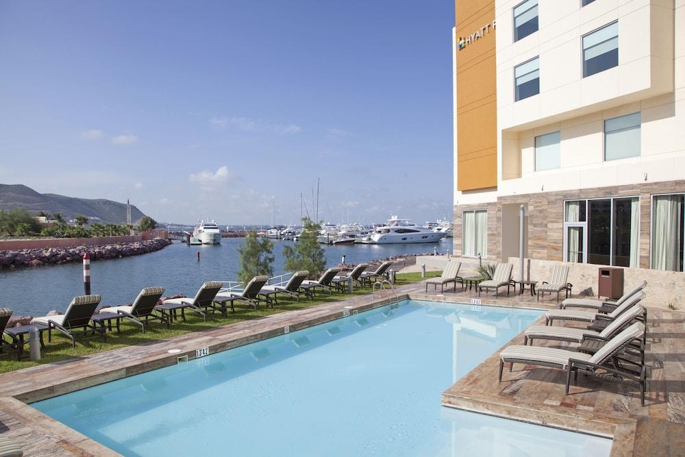Courtyard By Marriott La Paz Baja California Sur Hotel Екстериор снимка