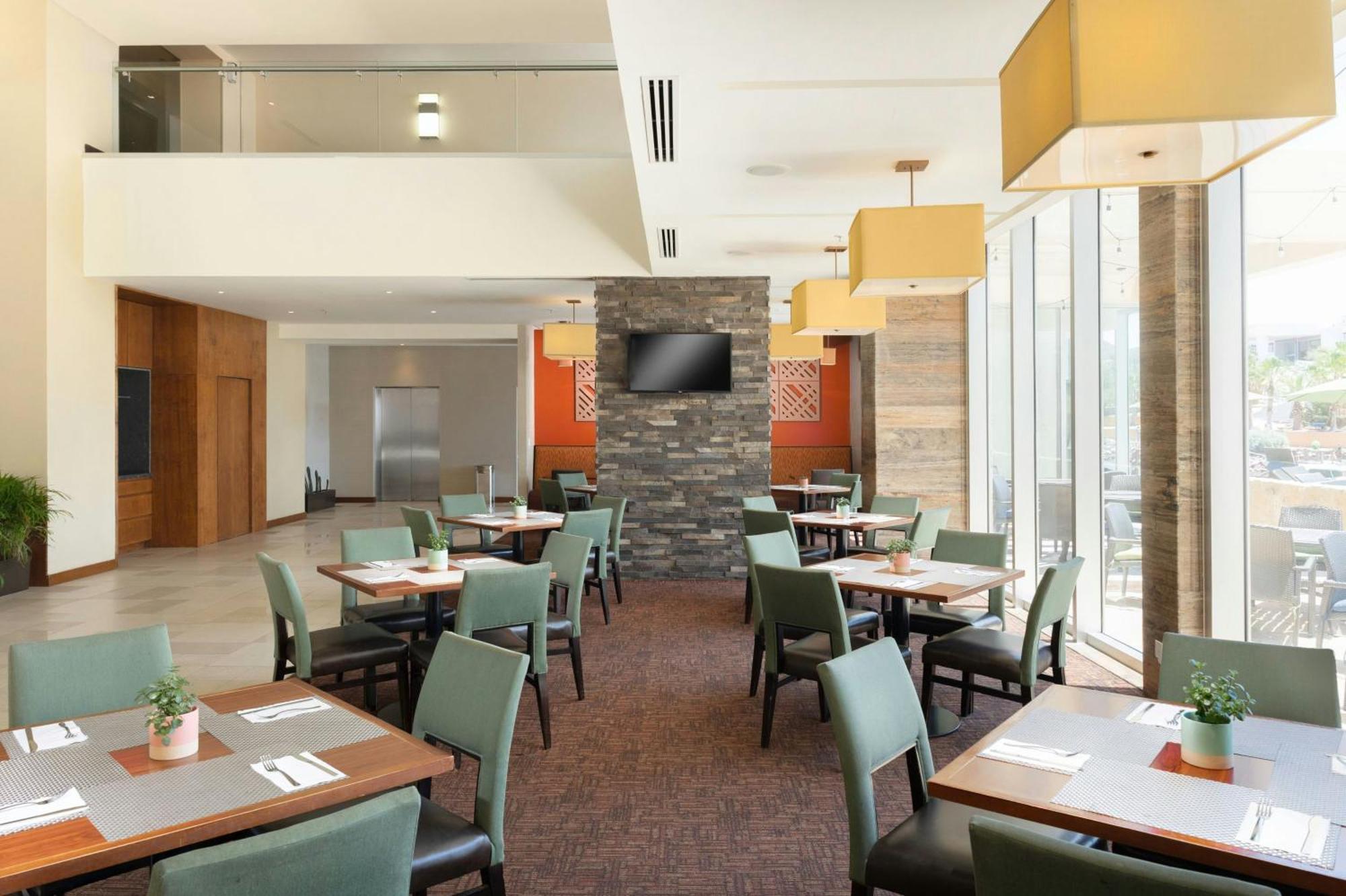 Courtyard By Marriott La Paz Baja California Sur Hotel Екстериор снимка