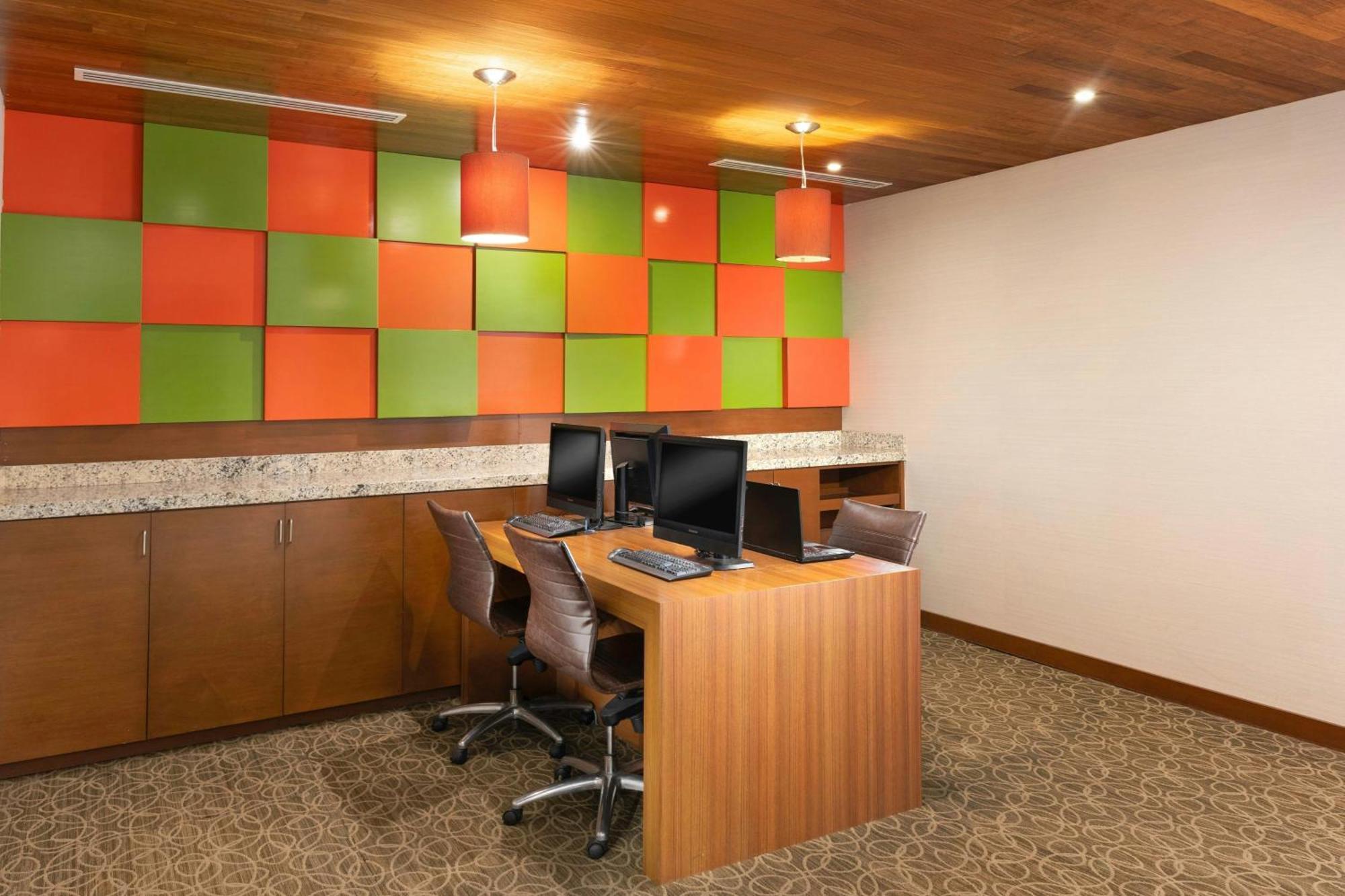 Courtyard By Marriott La Paz Baja California Sur Hotel Екстериор снимка