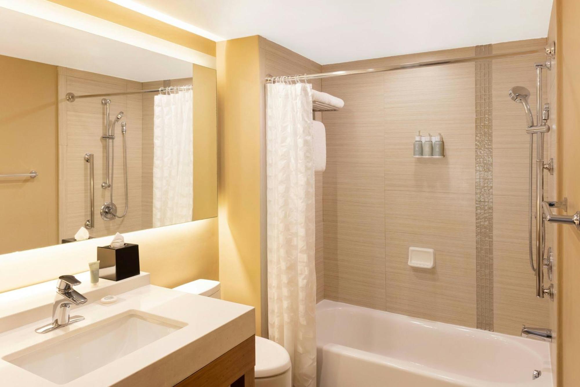Courtyard By Marriott La Paz Baja California Sur Hotel Екстериор снимка