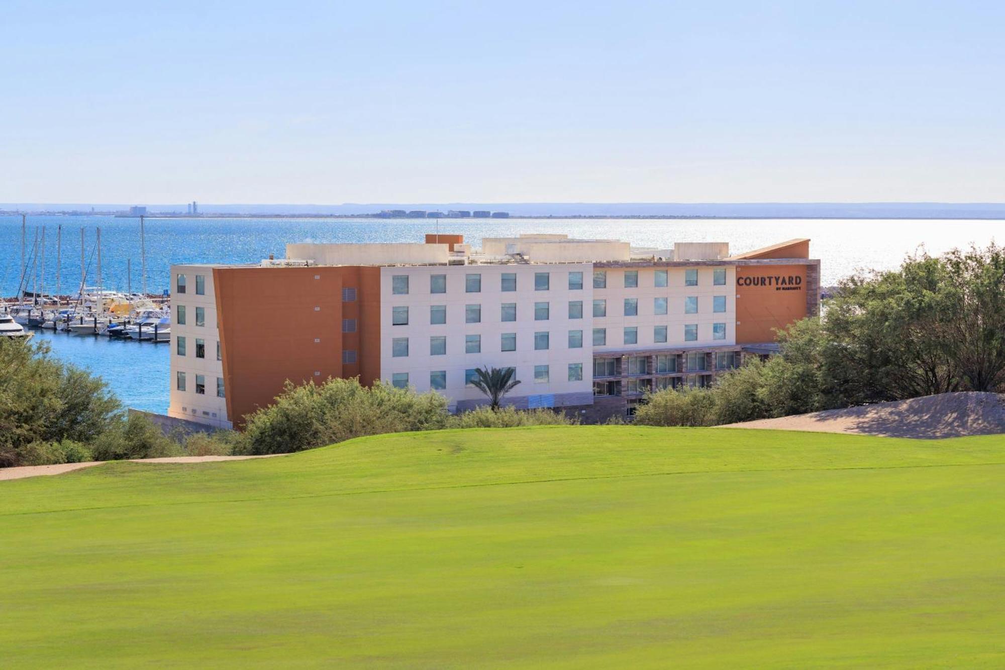 Courtyard By Marriott La Paz Baja California Sur Hotel Екстериор снимка