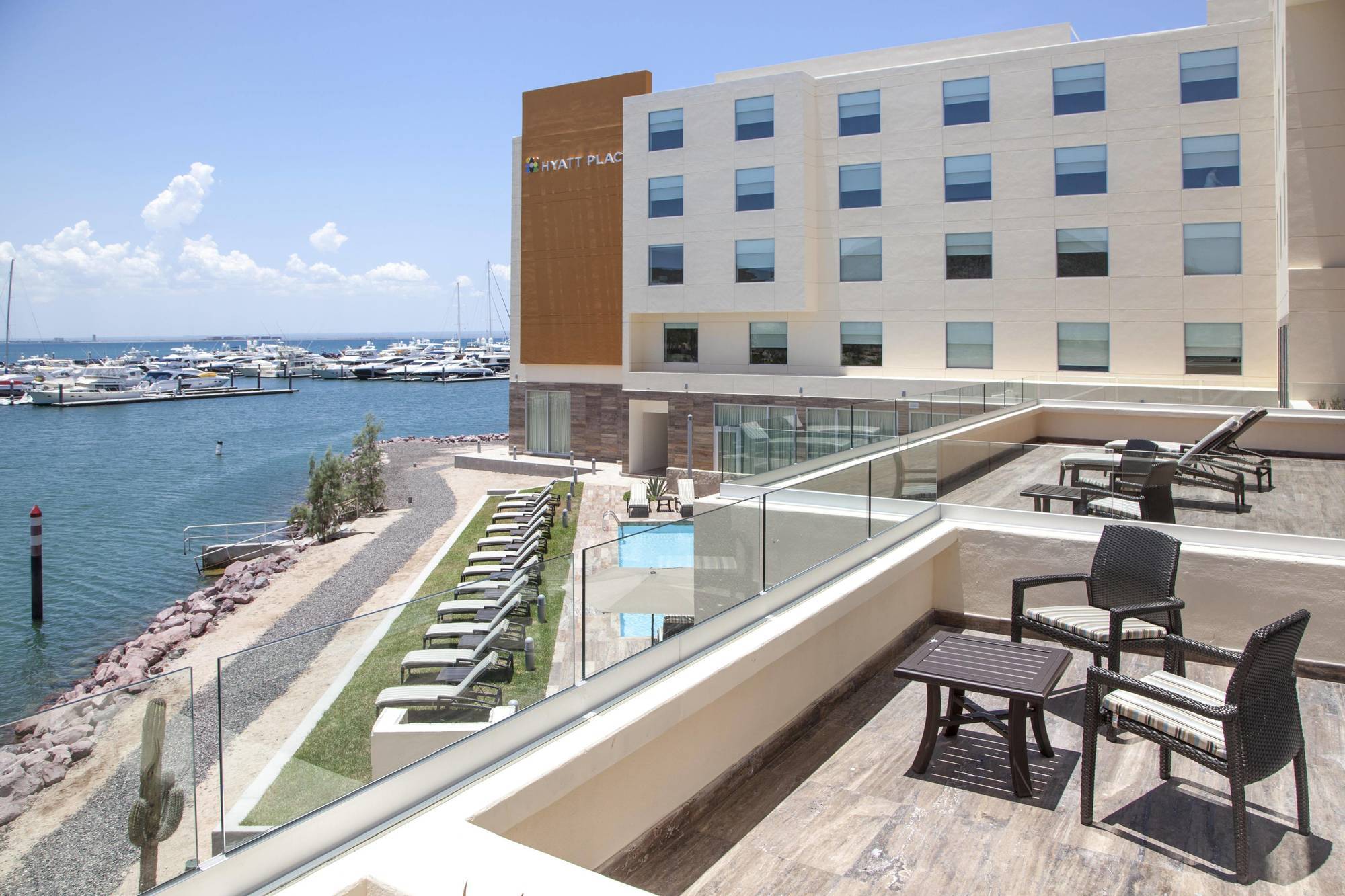 Courtyard By Marriott La Paz Baja California Sur Hotel Екстериор снимка